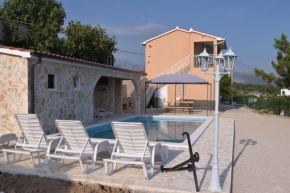  Apartment Nika  Сплит